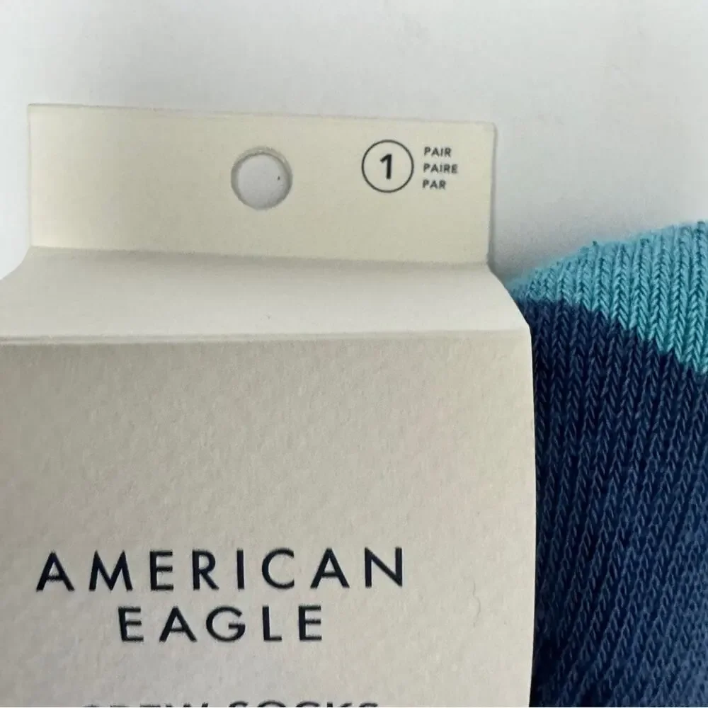 American Eagle Women's Preppy Style Crew Socks with Anchor Design One Pack NWT